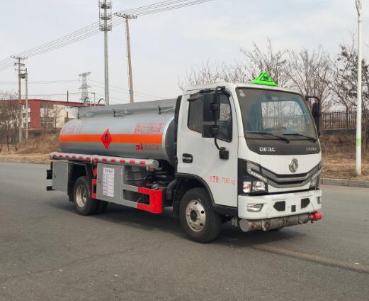 丹凌牌HLL5070GJYE6型加油車(chē)